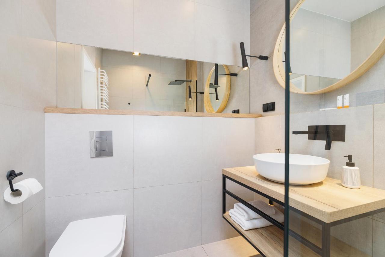 Apartament 3D Go By Noclegi Renters Cracovia Esterno foto