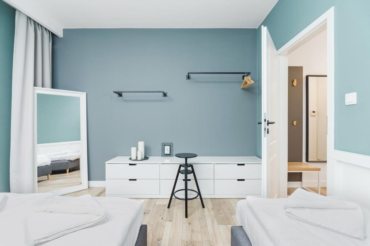Apartament 3D Go By Noclegi Renters Cracovia Esterno foto